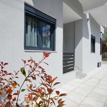 Giorgio Suites Asproválta Ngoại thất bức ảnh