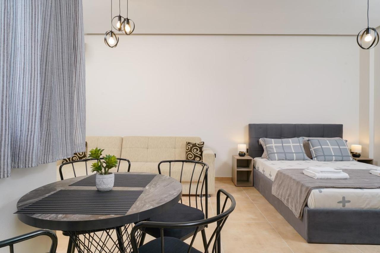 Giorgio Suites Asproválta Ngoại thất bức ảnh