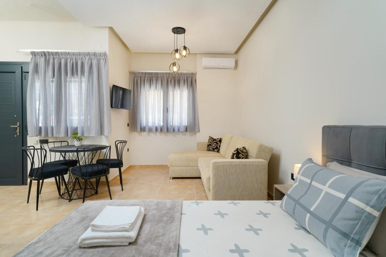 Giorgio Suites Asproválta Ngoại thất bức ảnh