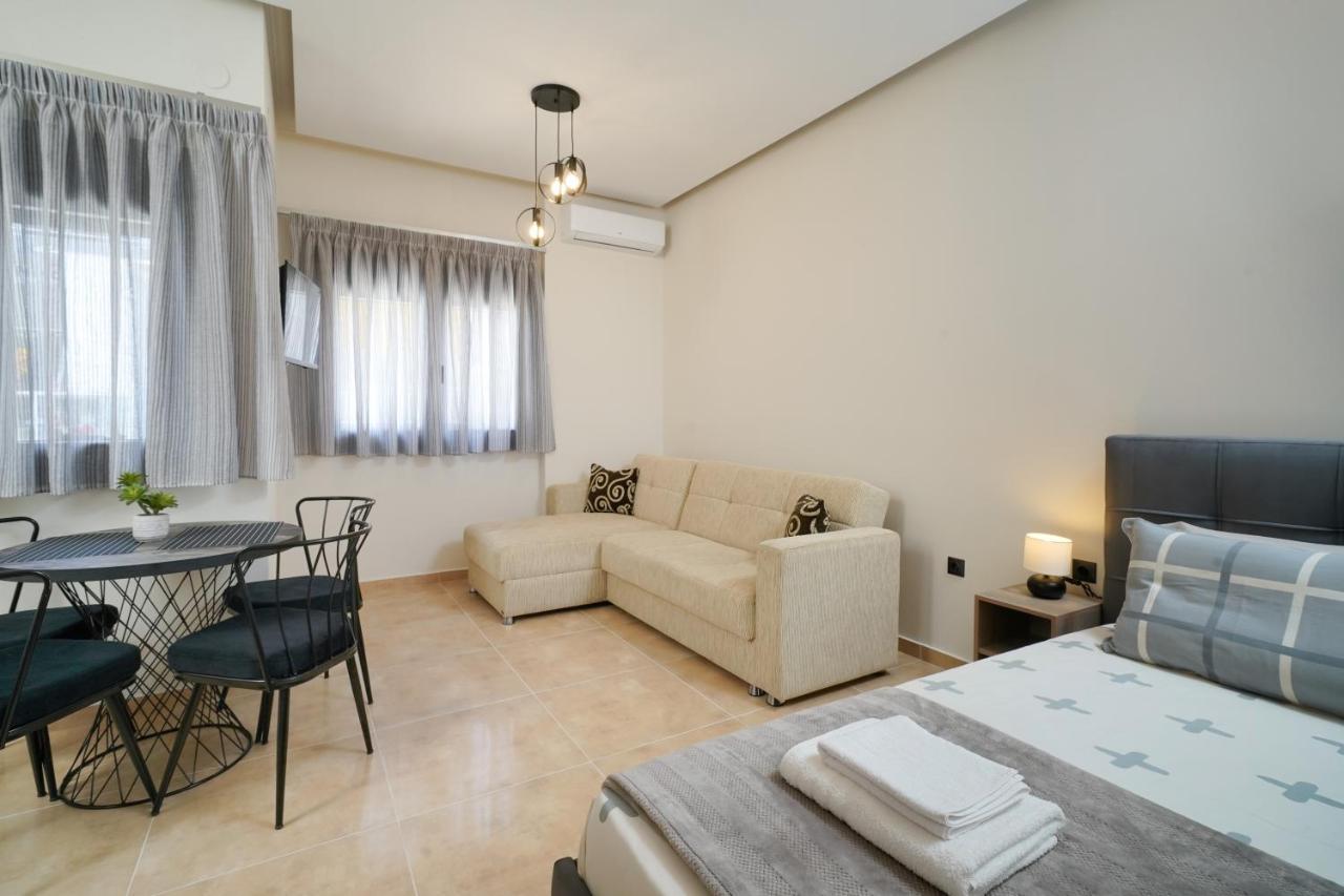 Giorgio Suites Asproválta Ngoại thất bức ảnh